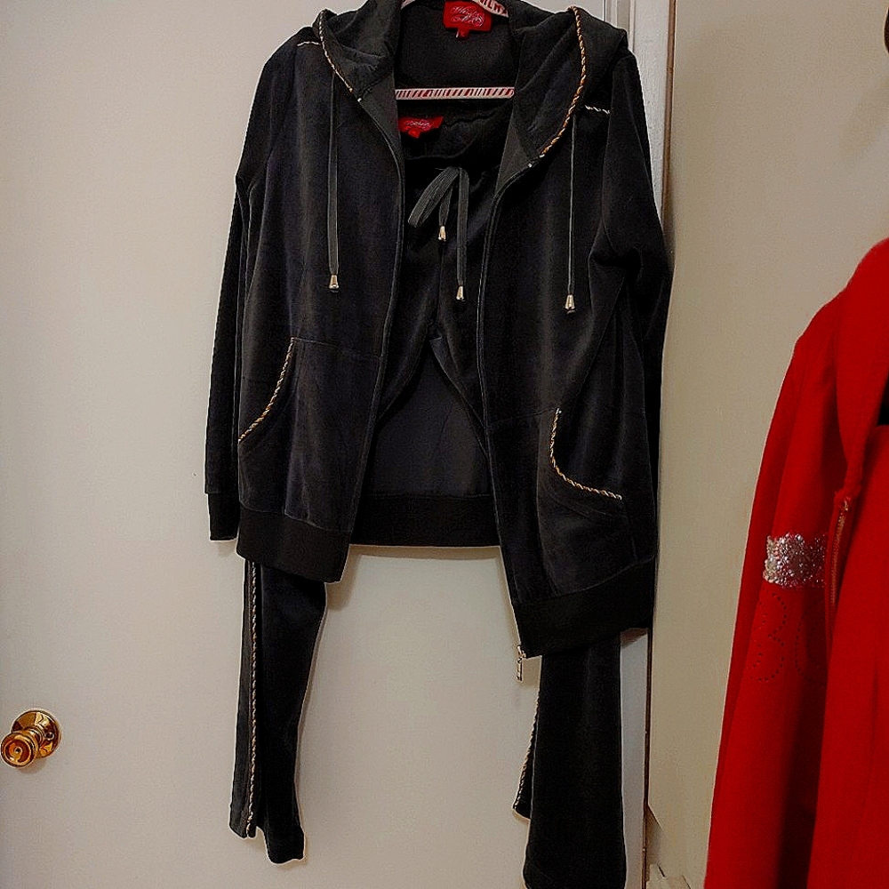 Women XL hooded truck suit in black velvet with gold and silver braided trim